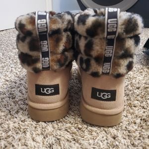 Ugg leopard boots size 9